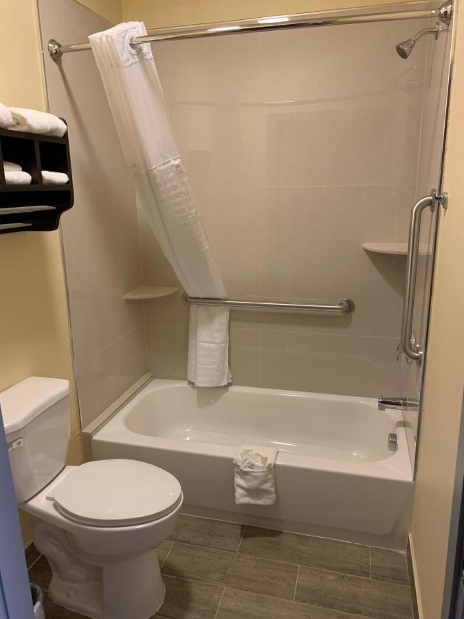 Homestay Inn & Suites Edinburg Ngoại thất bức ảnh